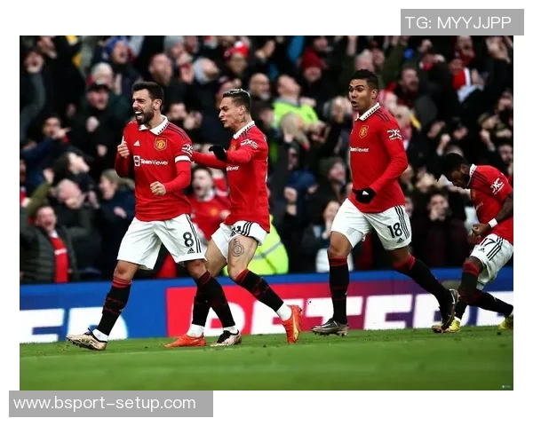 尤文图斯大胜曼联5-0点球大战精彩瞬间引发全场沸腾